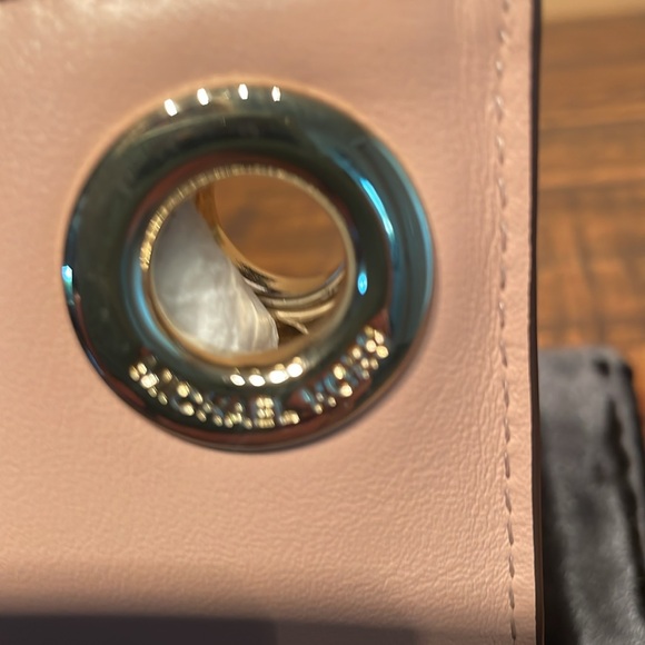 Michael Kors Mauve Leather Slim wallet or clutch. Like New! - Picture 4 of 5